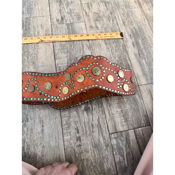 Vintage Women's Brown Moroccan Gypsy Style Studded Brass Leather Belt - Picture 4 of 8